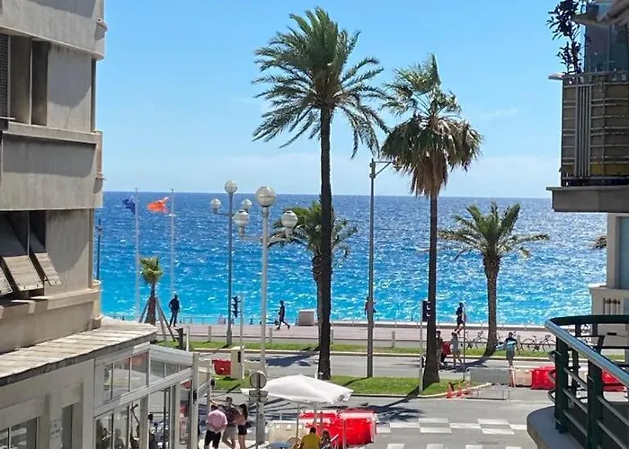 City Center Cute Flat With Sea View One Bedroom